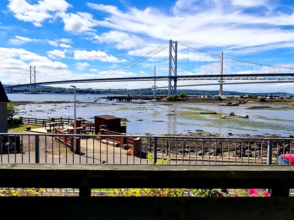 노스퀸스페리 Three Bridges Waterfront 빌라 외부 사진